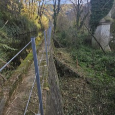 Limpieza de canales de agua